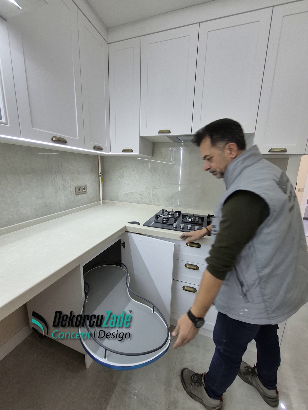 Ankara Vintage Mutfak Dolabı